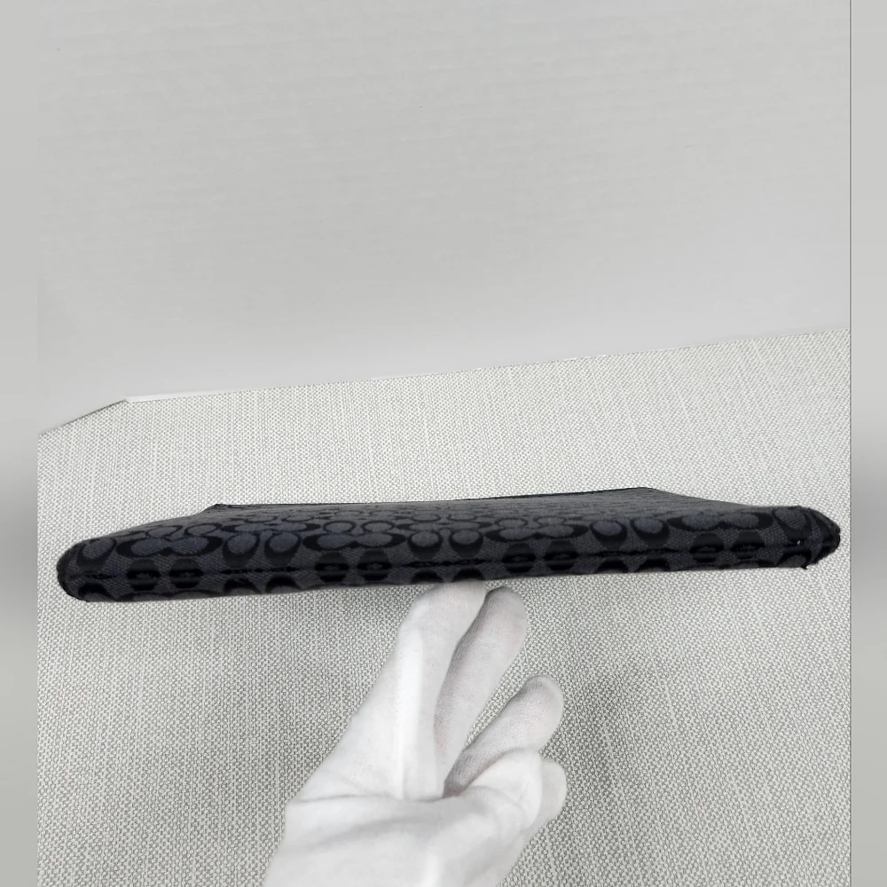 Coach Black Gray Signature C Padded IPad Tablet Sleeve Fabric